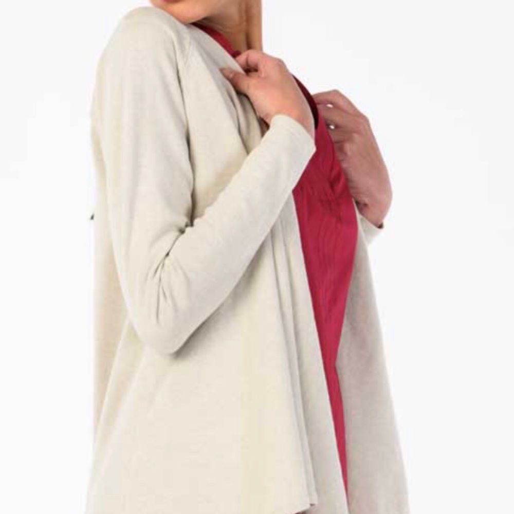 EHARI SWEATER
100% ORGANIC COTTON